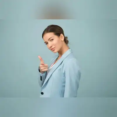 侯旭榕